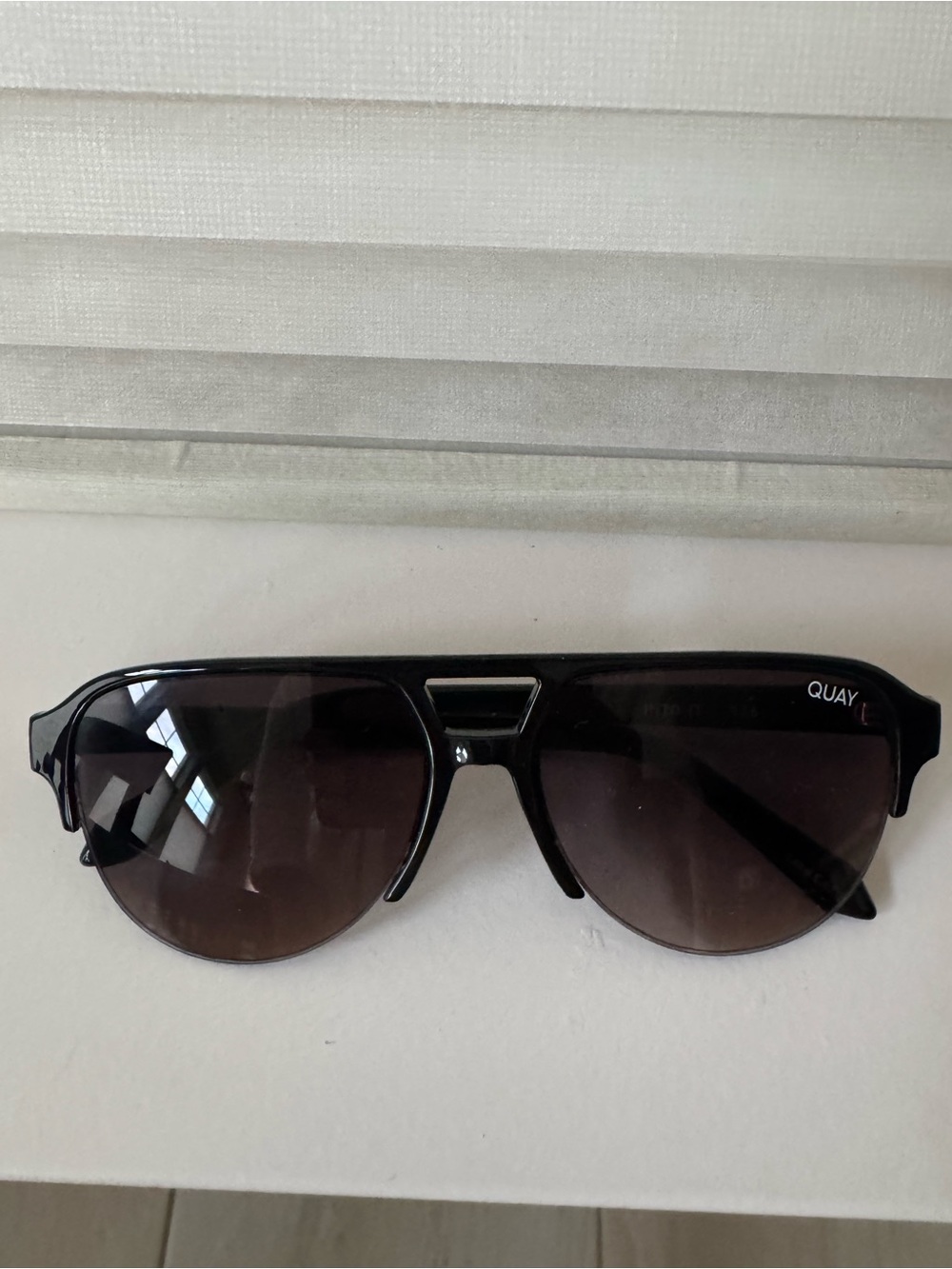 Quay Black into it Aviator Sunglasses